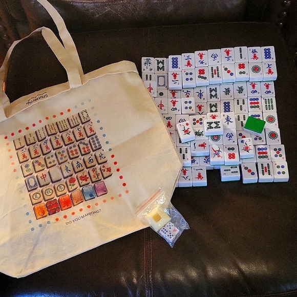 Source Unknown Other - Mahjong tiles set of 112 with Tote "Do you mahjong?"